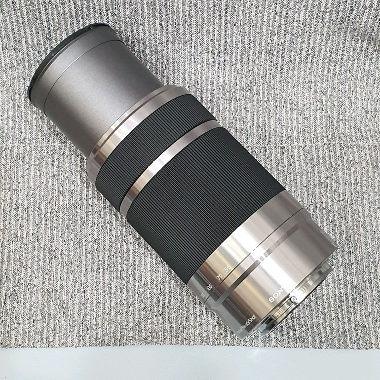 소니 E 55-210mm OSS 망원줌렌즈 이미지