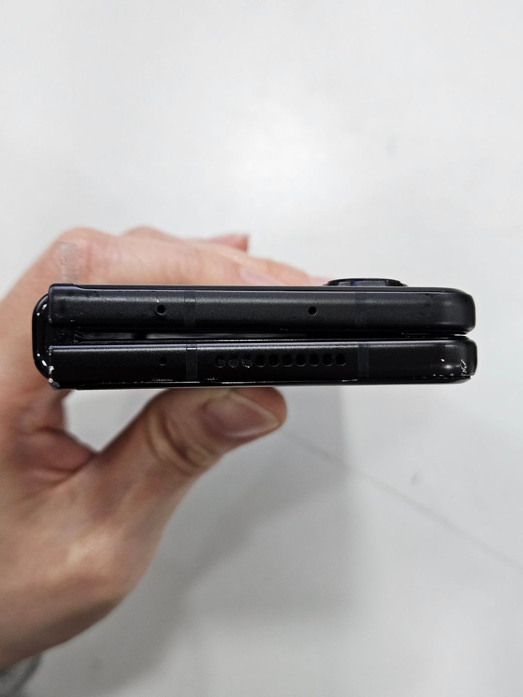 갤럭시Z폴드3 512GB 블랙 이미지