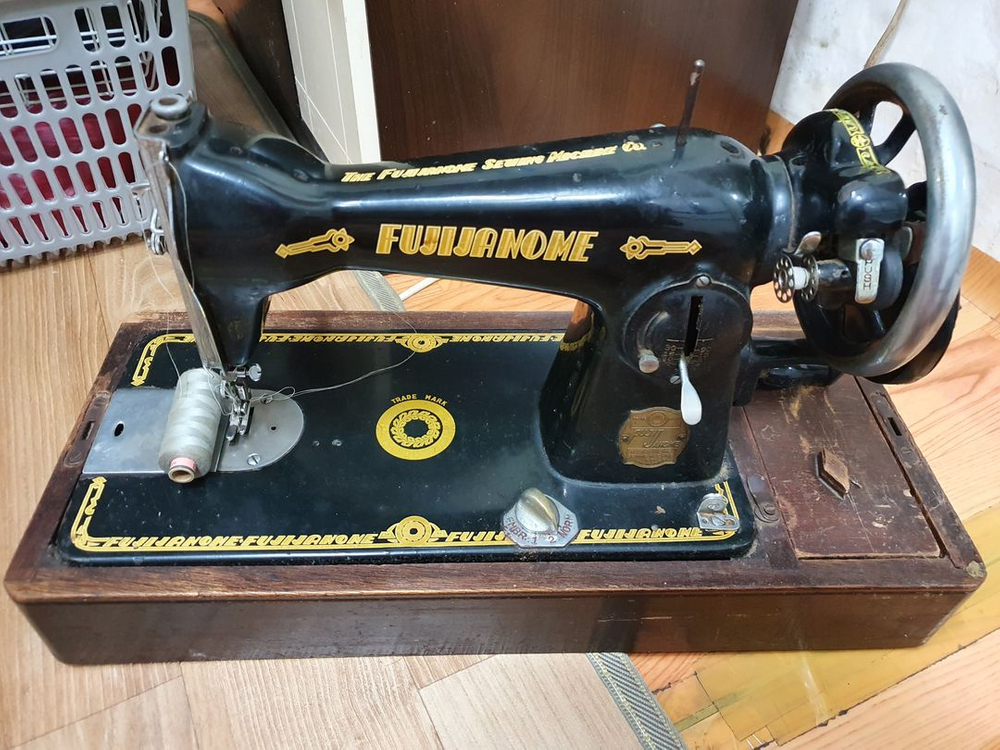 일본에서 건너온 fujijanome 재봉틀 미싱기입니다 이미지