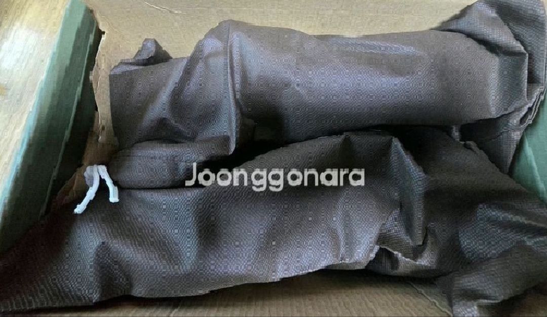 (가격인하) 정품 로에베 LOEWE 스퀘어토 로퍼 / 42 사이즈 / Made in Italy 남성 구두 이미지
