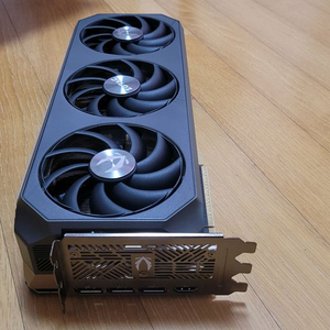 조택 rtx 5070ti amp infinity 이미지