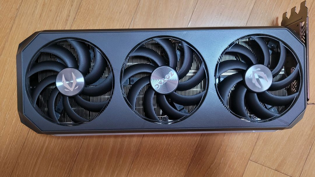 조택 rtx 5070ti amp infinity 이미지