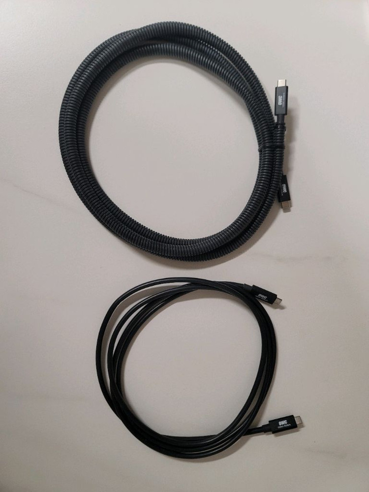 위즈플랫 OWC 썬더볼트4 USB-C 2m 케이블 판매합니다. 이미지