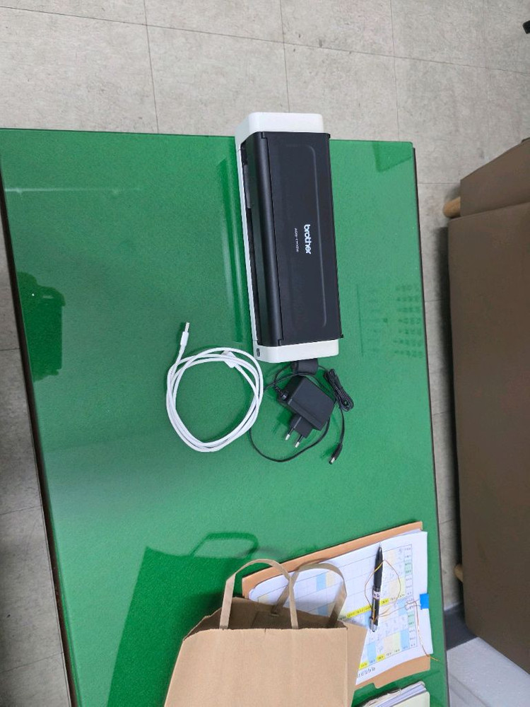 ADS 1700W A4 문서 스캐너 이미지