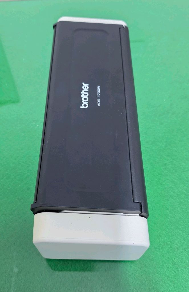 ADS 1700W A4 문서 스캐너 이미지