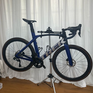 2023 트렉 마돈 sl6 di2 전동 로드자전거 이미지
