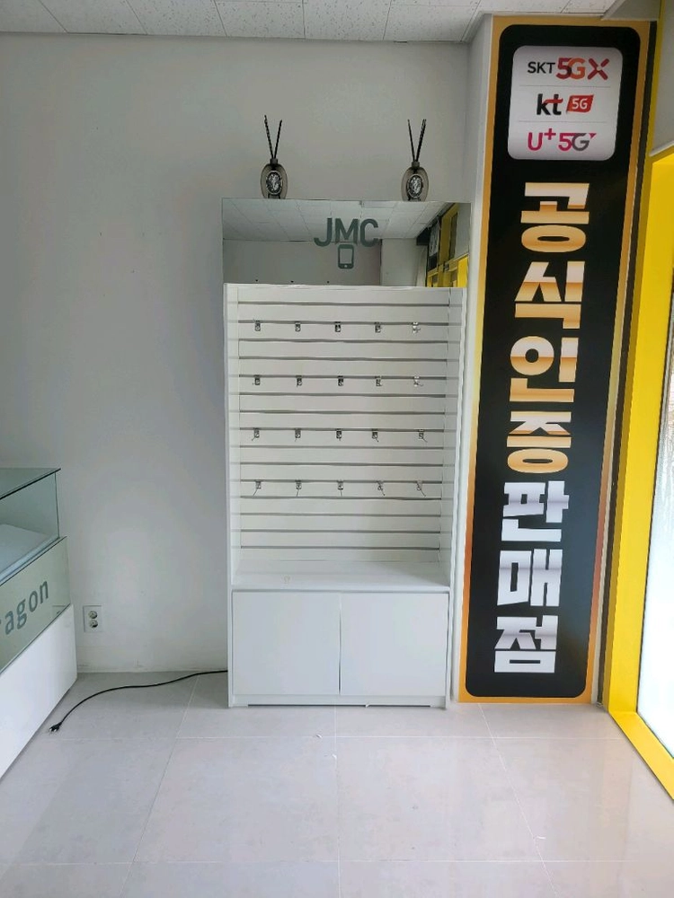 핸드폰매장 쇼케이스 유리진열장 인포데스크 악세사리장 이미지