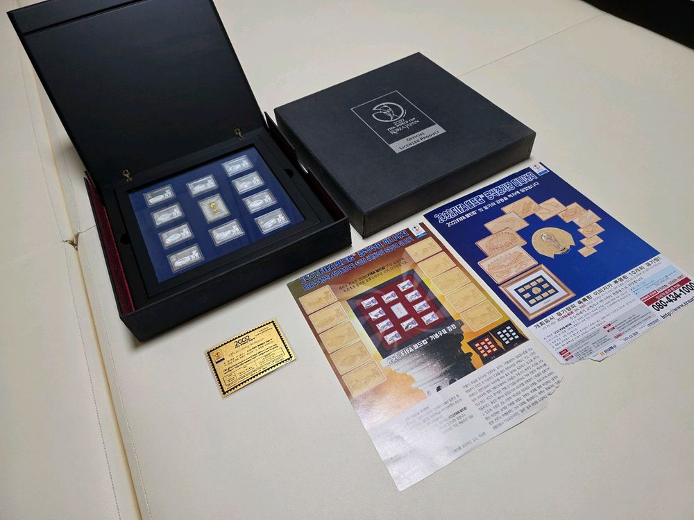 2002년 한국 2002년 월드컵 공식 미니어처 은메달 (금 3.75g 삽입) 11종 세트 이미지