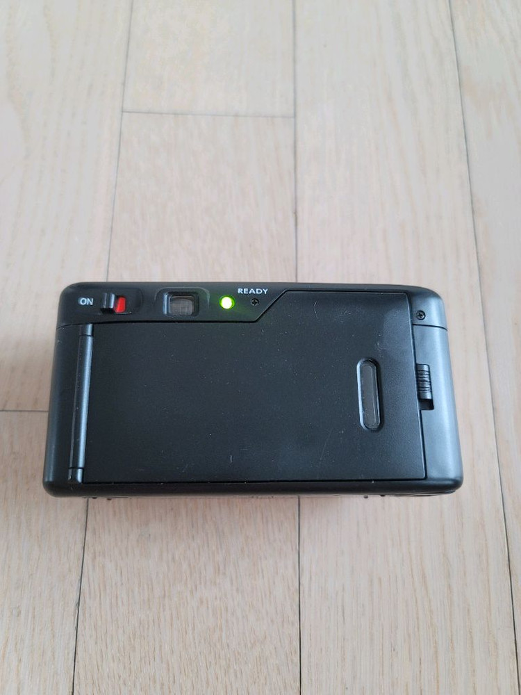 칼슨 파워줌 WTS 520 똑딱이 필카 올드 빈티지 필름 카메라 이미지