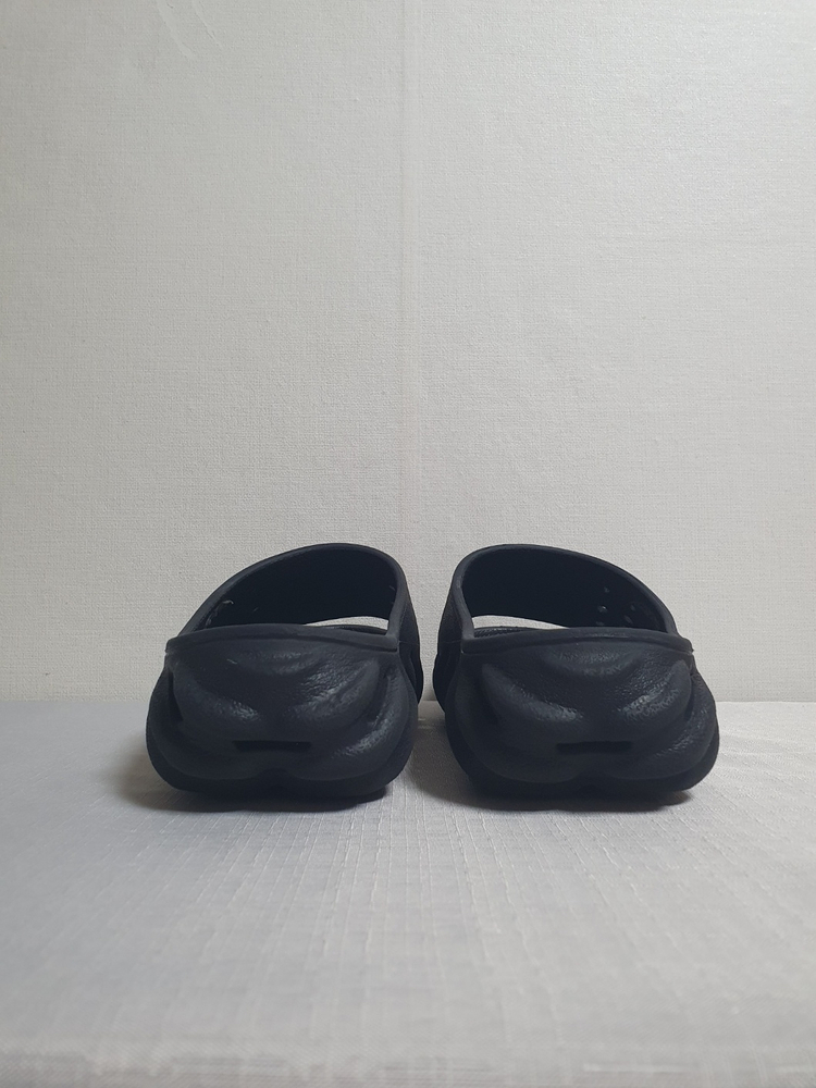 250mm 크록스 에코 슬라이드 블랙 슬리퍼 이미지