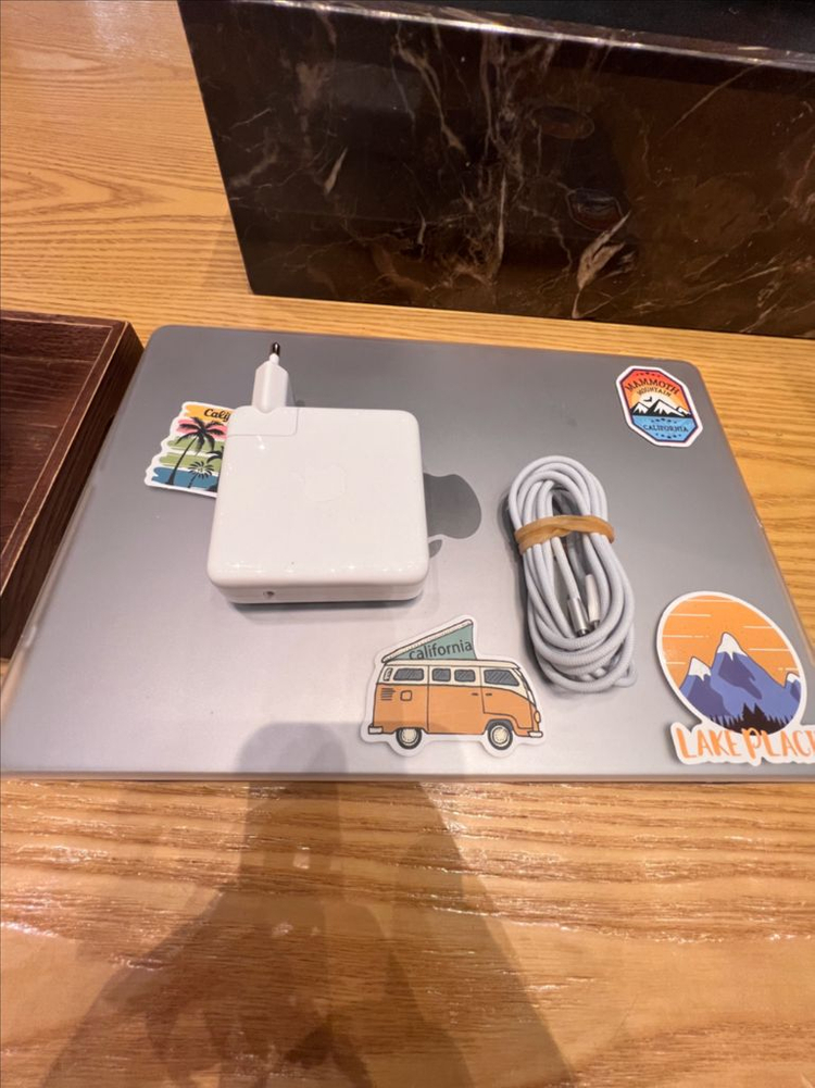 MacBook Pro 14인치 M1 Pro/ 맥북프로 이미지