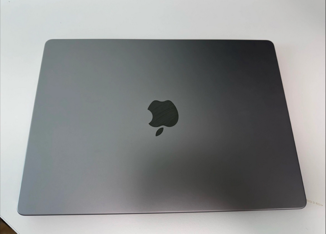 MacBook Pro 14인치 M1 Pro/ 맥북프로 이미지
