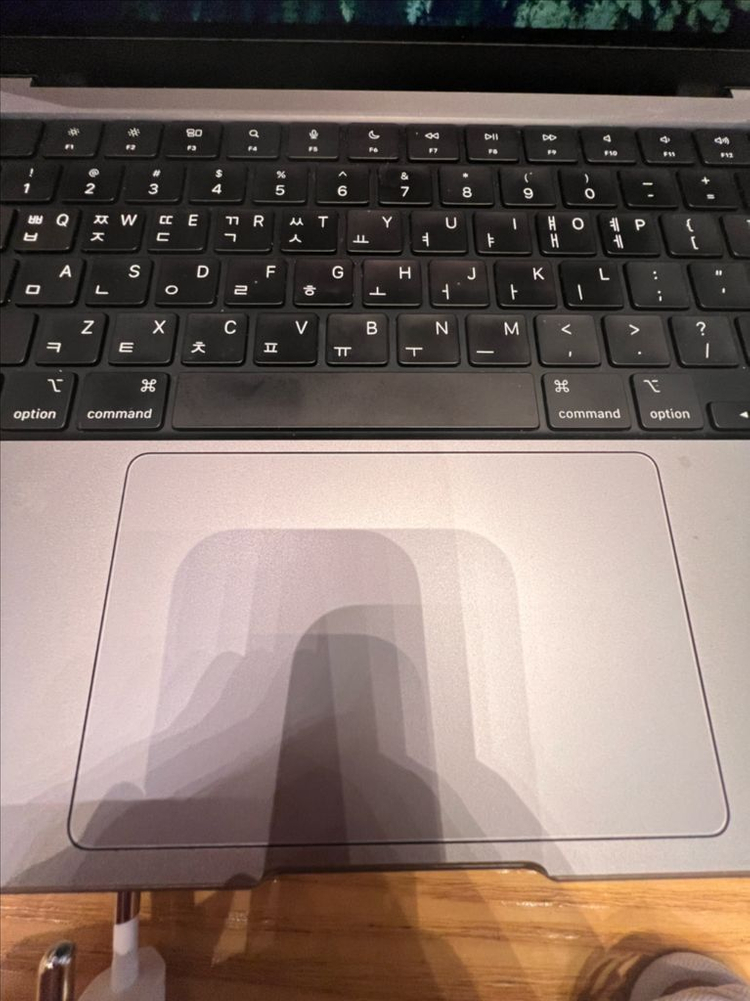 MacBook Pro 14인치 M1 Pro/ 맥북프로 이미지