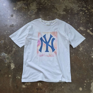 L) MLB 엠엘비 뉴욕 양키스 오버핏 반팔티 반팔티셔츠 이미지