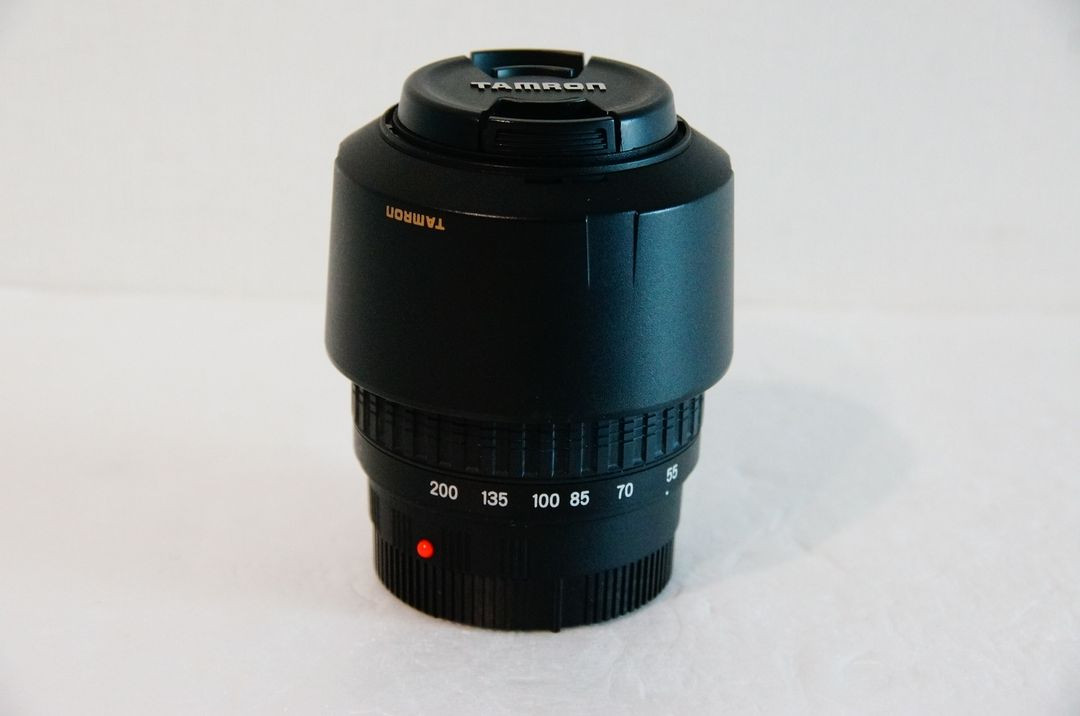 [소니용] 탐론 망원렌즈 55-200mm Macro 알파마운트팝니다. 이미지