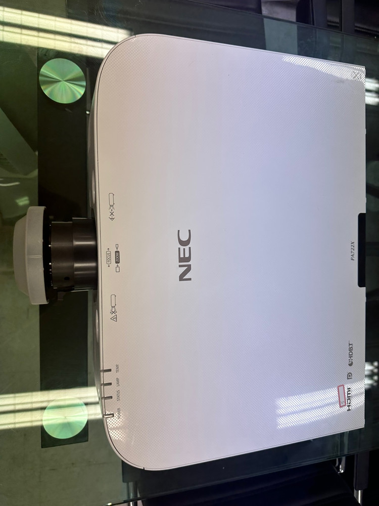 NEC NP-PA722X / PA622X / PA653U / PA703W 중고 빔프로젝터 이미지