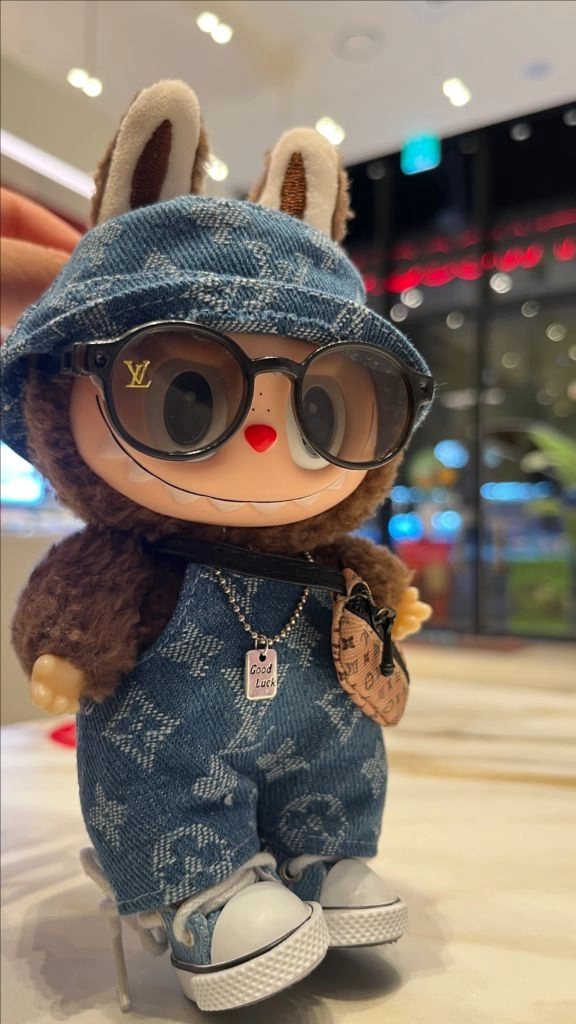 라부부 루이비* 옷 세트(인형x)선글라스 서비스 이미지