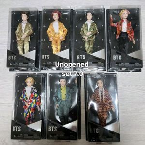 방탄소년단 방탄 패션돌 마텔 바비 인형 세트(미개봉 새제품) 이미지