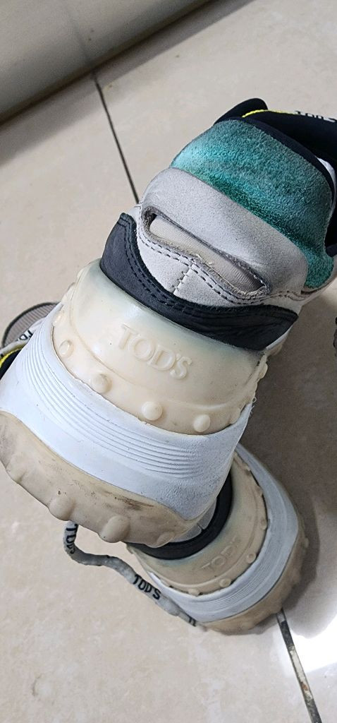 토즈 TODS 여성 키높이 스니커즈 230~235 이미지