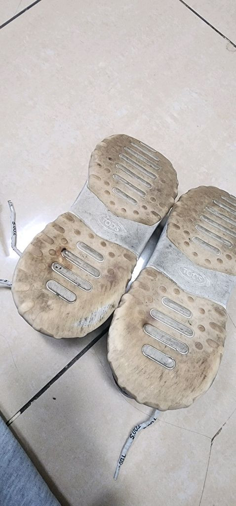 토즈 TODS 여성 키높이 스니커즈 230~235 이미지
