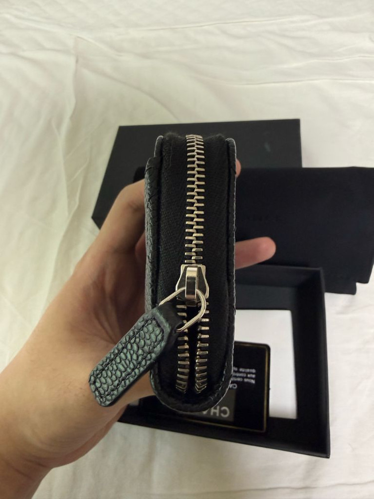 [새상품급 31번대] 샤넬 지퍼돌이 카드지갑 은장 이미지