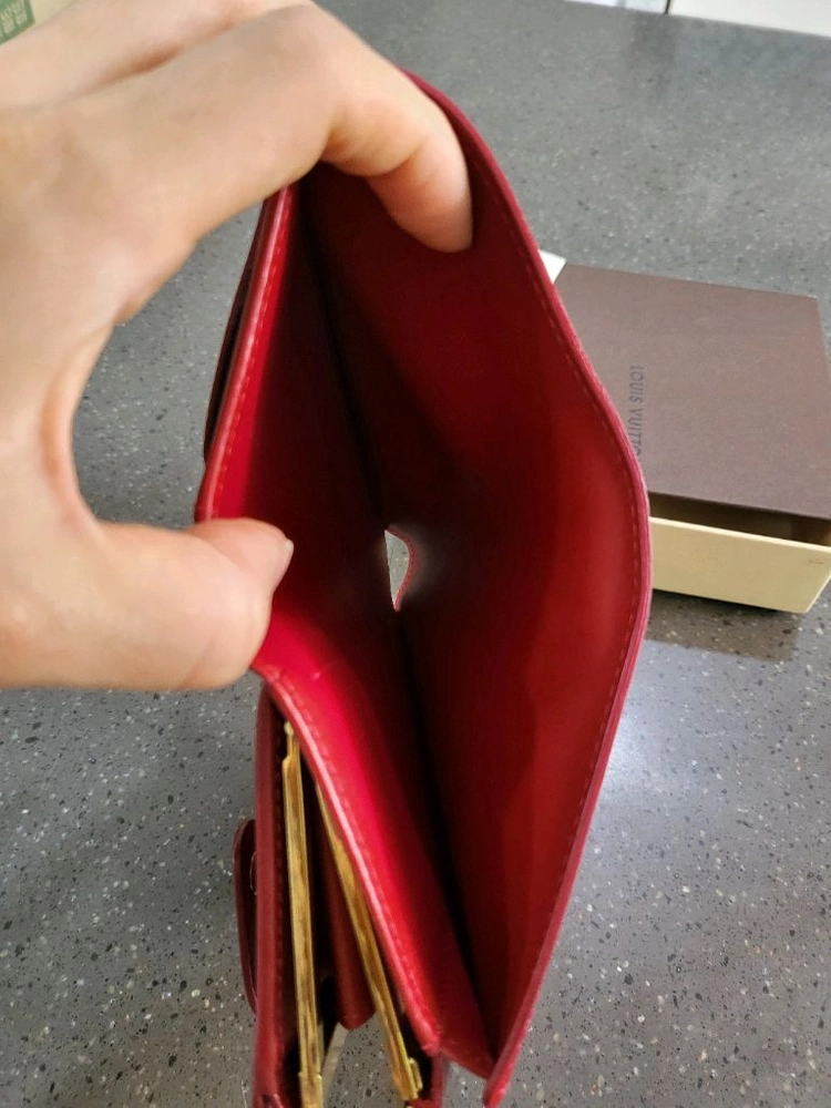 (정품)루이비통 모노그램 버시니 레드 지갑 이미지