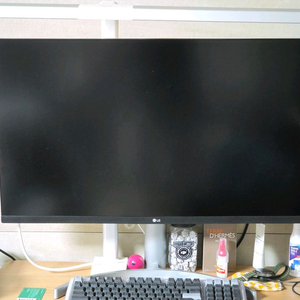 LG 32인치 4K 모니터 32UN650 박스있음 이미지