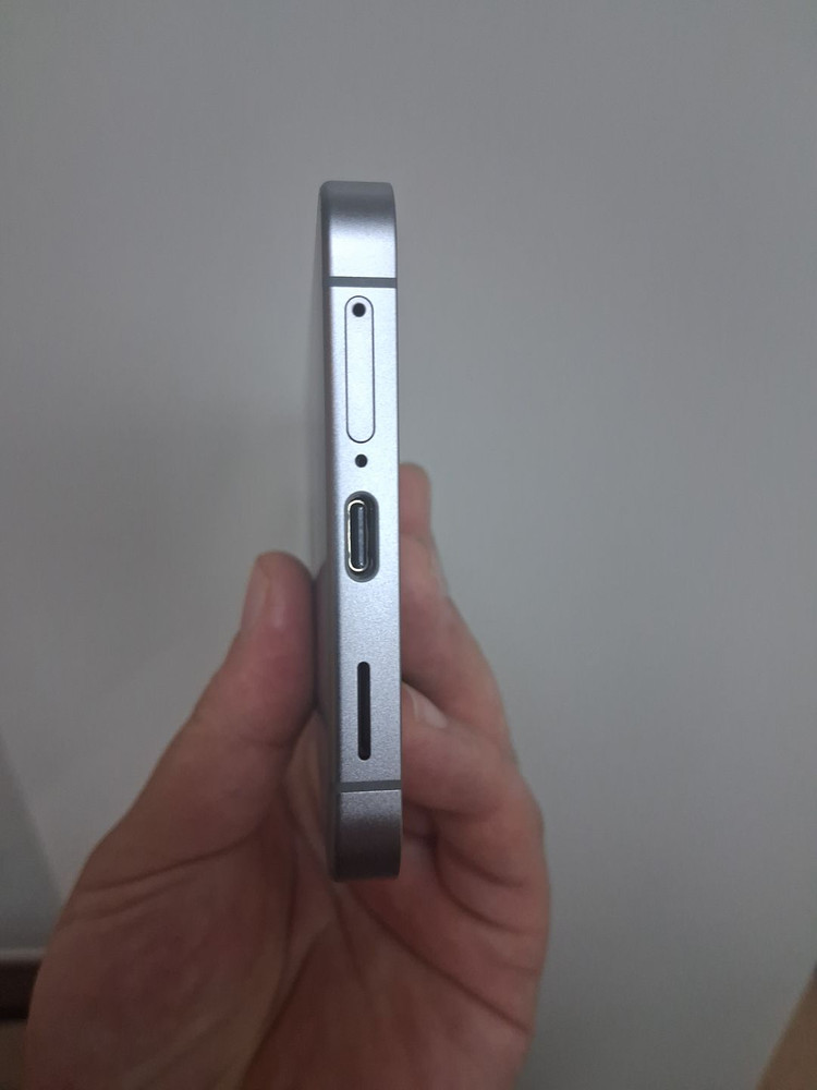 [62만]갤럭시 S25FE 네이비 256GB 새상품급 판매합니다 이미지
