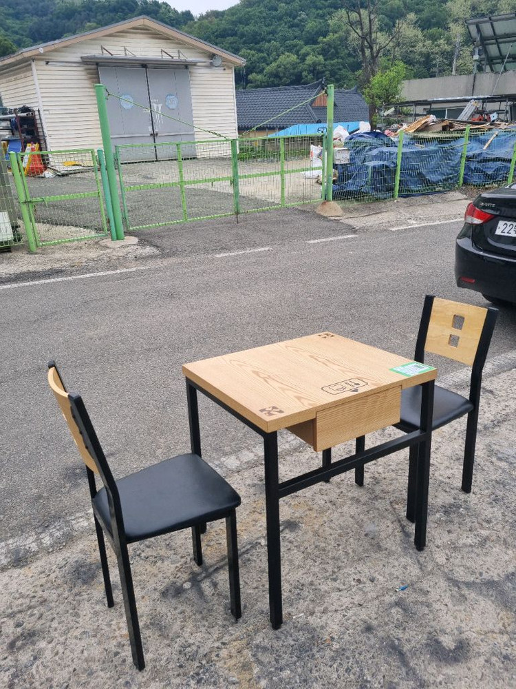 식당 2인용 식탁의자세트 이미지