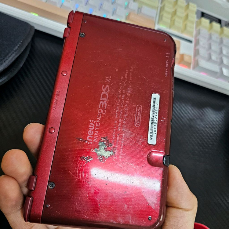 닌텐도 뉴큰다수 new 3ds xl 친모아 등 내장 팝니다 이미지