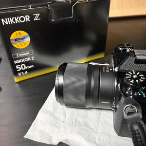 니콘 z 마운트 렌즈 50mm f1.4 렌즈 판매합니다 이미지