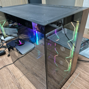 게이밍 컴퓨터 PC 본체 Ryzen 9950X3D RTX 5070 배그 로아 오버워치 게임용 작업용 데스크탑 이미지