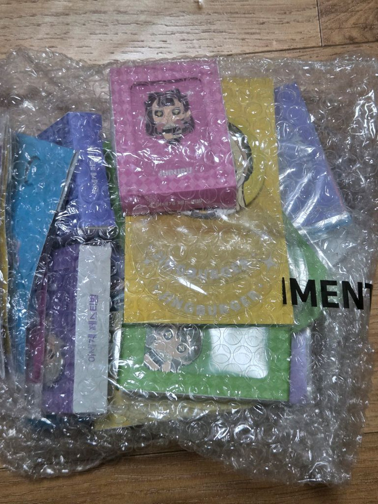 이세계아이돌(이세돌) 이세계 페스티벌(이세페) 굿즈 이미지