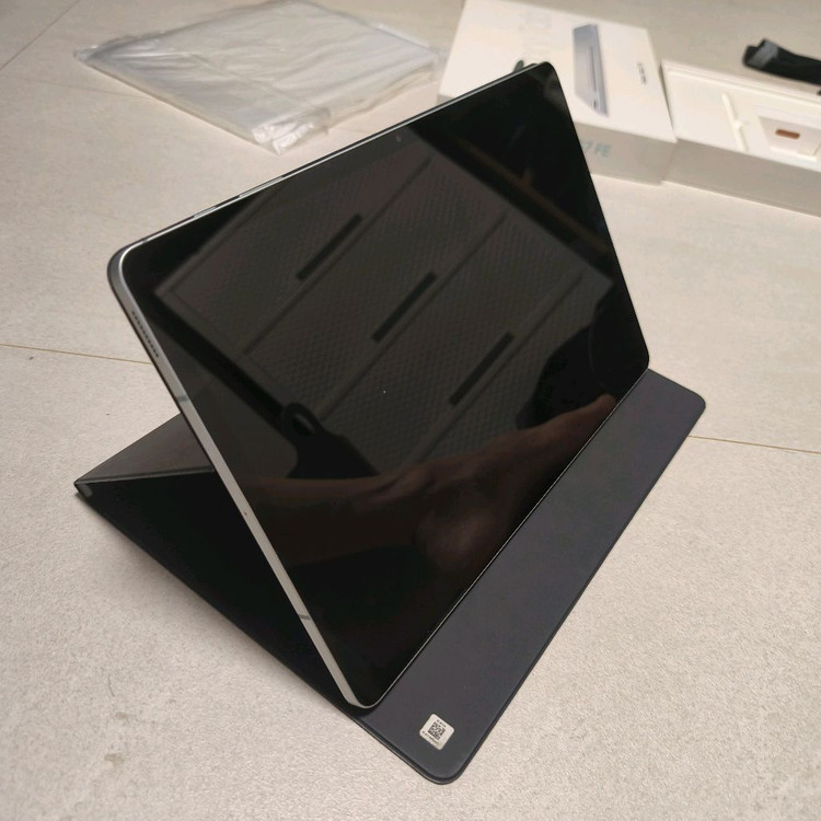 삼성 북커버 케이스 (갤럭시탭 S7FE / S7+ / S8+) 이미지