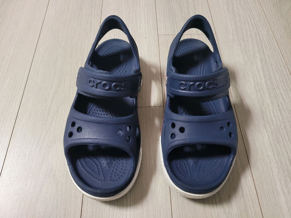 크록스 샌들(c13) 이미지