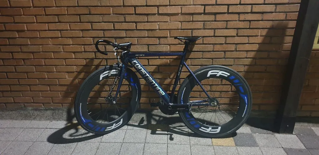 콘스탄틴 픽시 자전거 이미지
