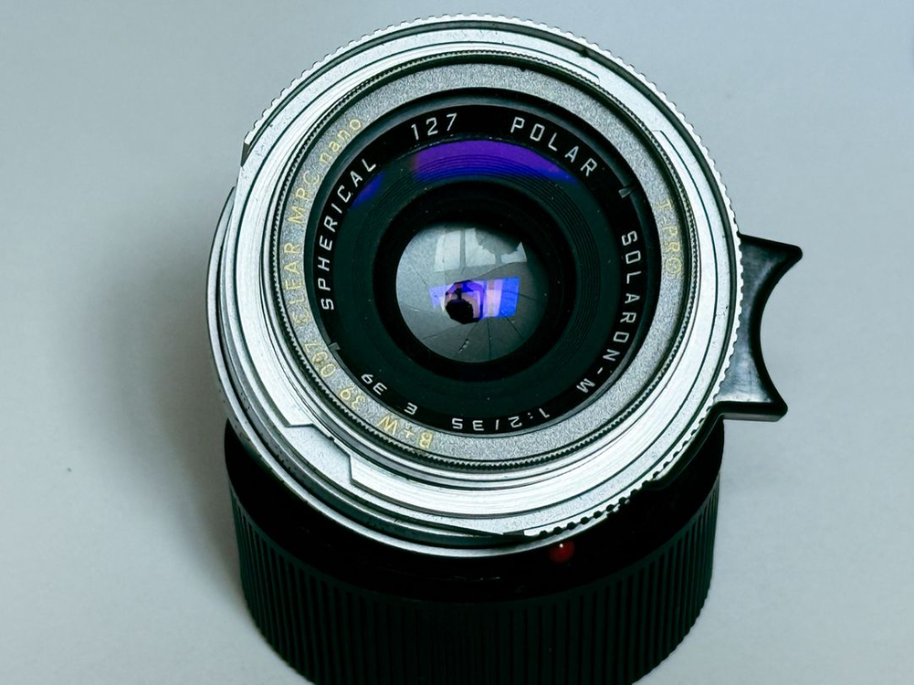 폴라 솔라론(polar solaron) 35mm f2 + 12504 라이카 순정 후드 이미지