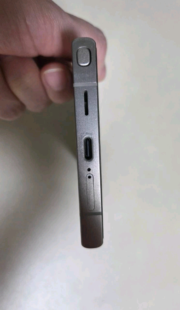 삼성 갤럭시 S24 울트라 256GB 티타늄그레이 S펜 포함 이미지