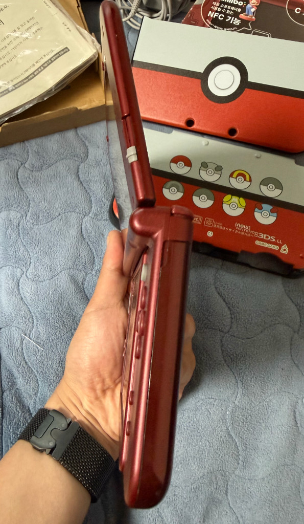 New 닌텐도3ds xl 레드 색상팝니다. 이미지