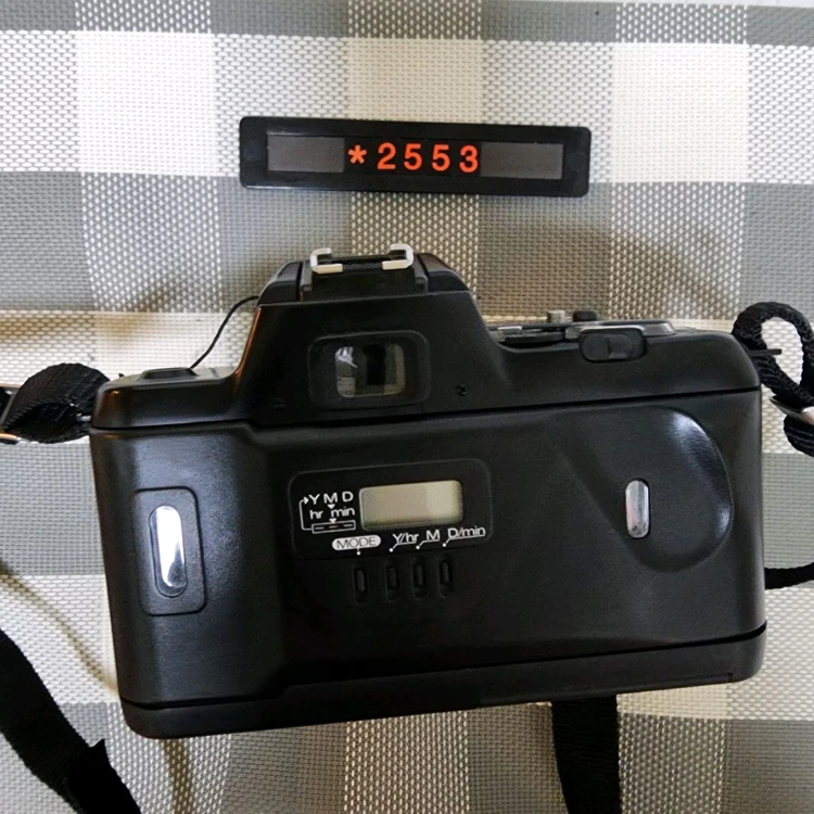 니콘 F 401s AF 필름카메라 35-70미리 줌렌즈 이미지