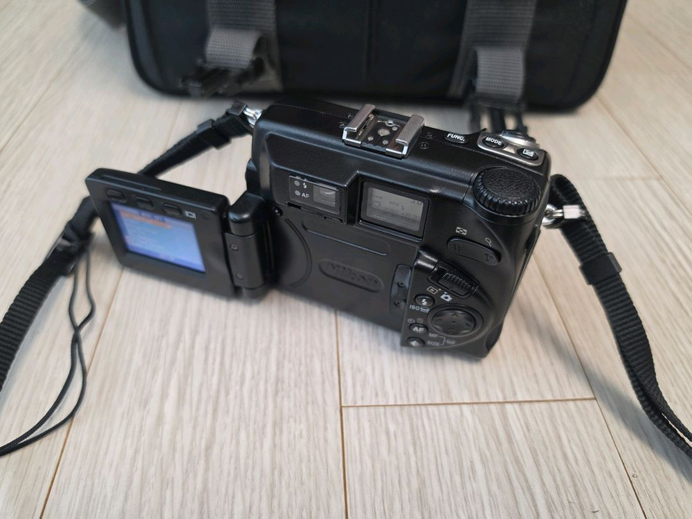 니콘 쿨픽스5000 coolpix5000 디카 판매합니다 이미지