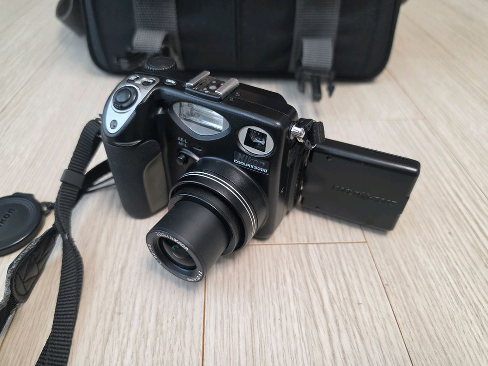 니콘 쿨픽스5000 coolpix5000 디카 판매합니다 이미지