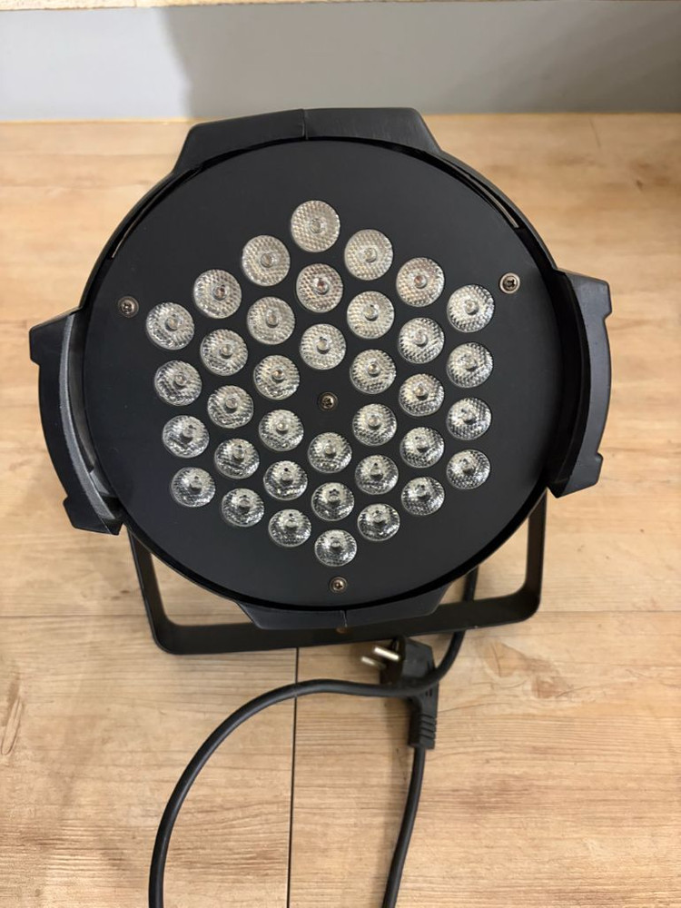 DMX512 GS-192 조명 콘솔 + LED PAR 조명 2대 + 10m 케이블 세트 이미지