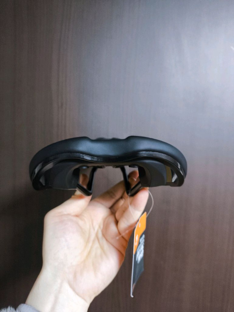 (새상품)자전거 안장 전기자전거 전립선 안장 미니벨로 픽시 이미지