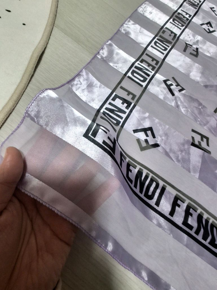 로고 패턴 스카프,펜디 FF 로고 스카프 라벤더 이미지