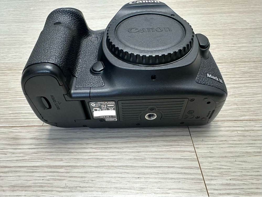 캐논 5D Mark3 오막삼 바디 판매합니다 이미지