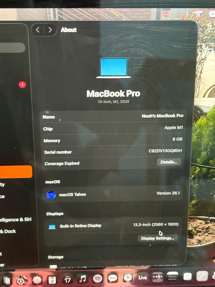 맥북 프로 M1 2020년형 13인치 8GB 256GB 이미지