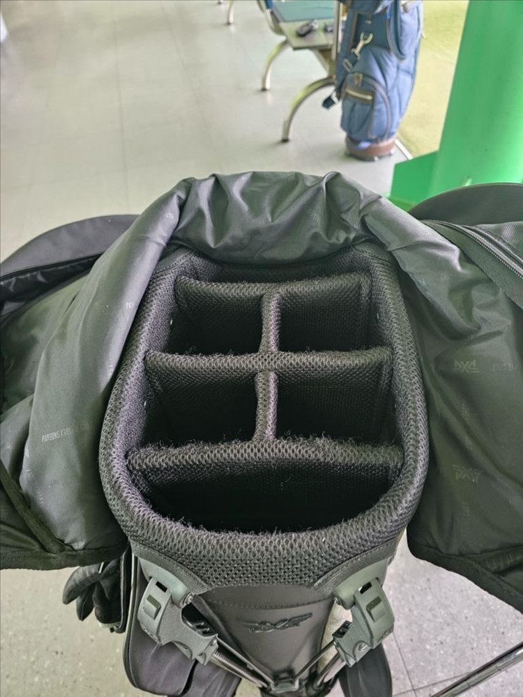 PXG 카모 골프백 이미지