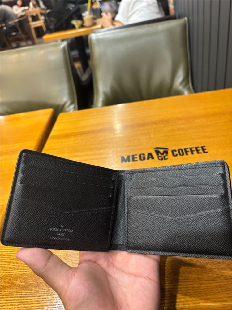 루이비통 모노그램 반지갑 이미지