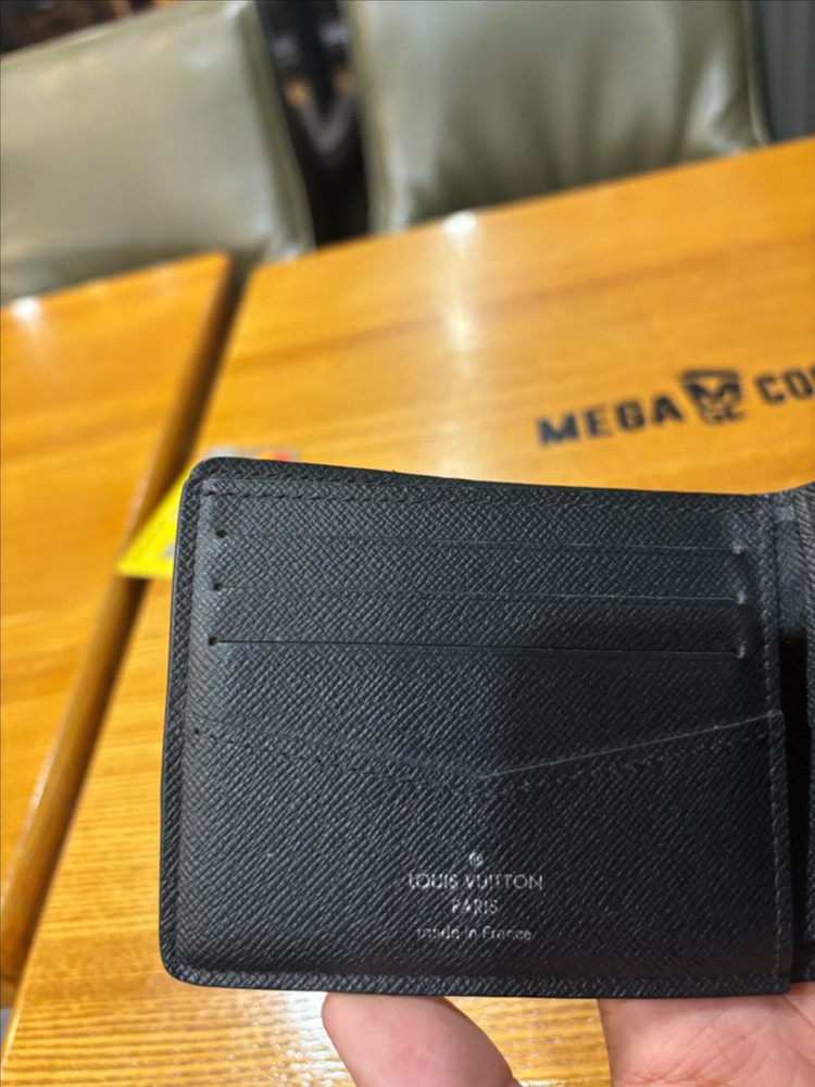 루이비통 모노그램 반지갑 이미지